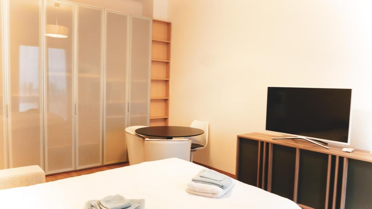 Domusmi Emanuele Filiberto-4 Apartment Milan Bagian luar foto
