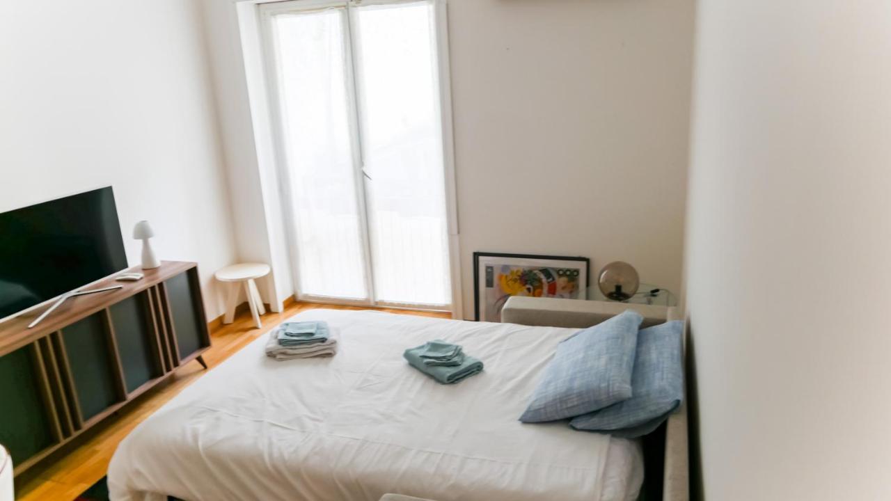 Domusmi Emanuele Filiberto-4 Apartment Milan Bagian luar foto