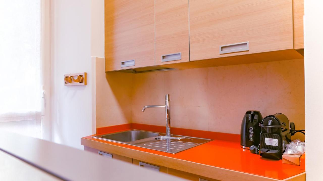 Domusmi Emanuele Filiberto-4 Apartment Milan Bagian luar foto
