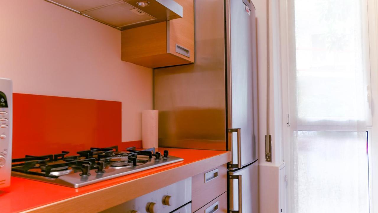 Domusmi Emanuele Filiberto-4 Apartment Milan Bagian luar foto